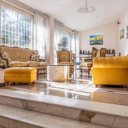 Residenza Latina -charme & Relax Villa Róma